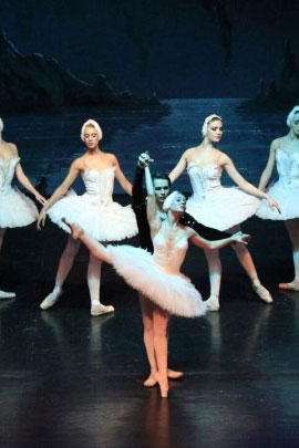 IL LAGO DEI CIGNI - Moscow Class. Ballet
